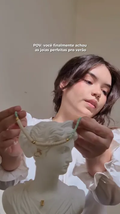 Prévia do vídeo Pri Joias